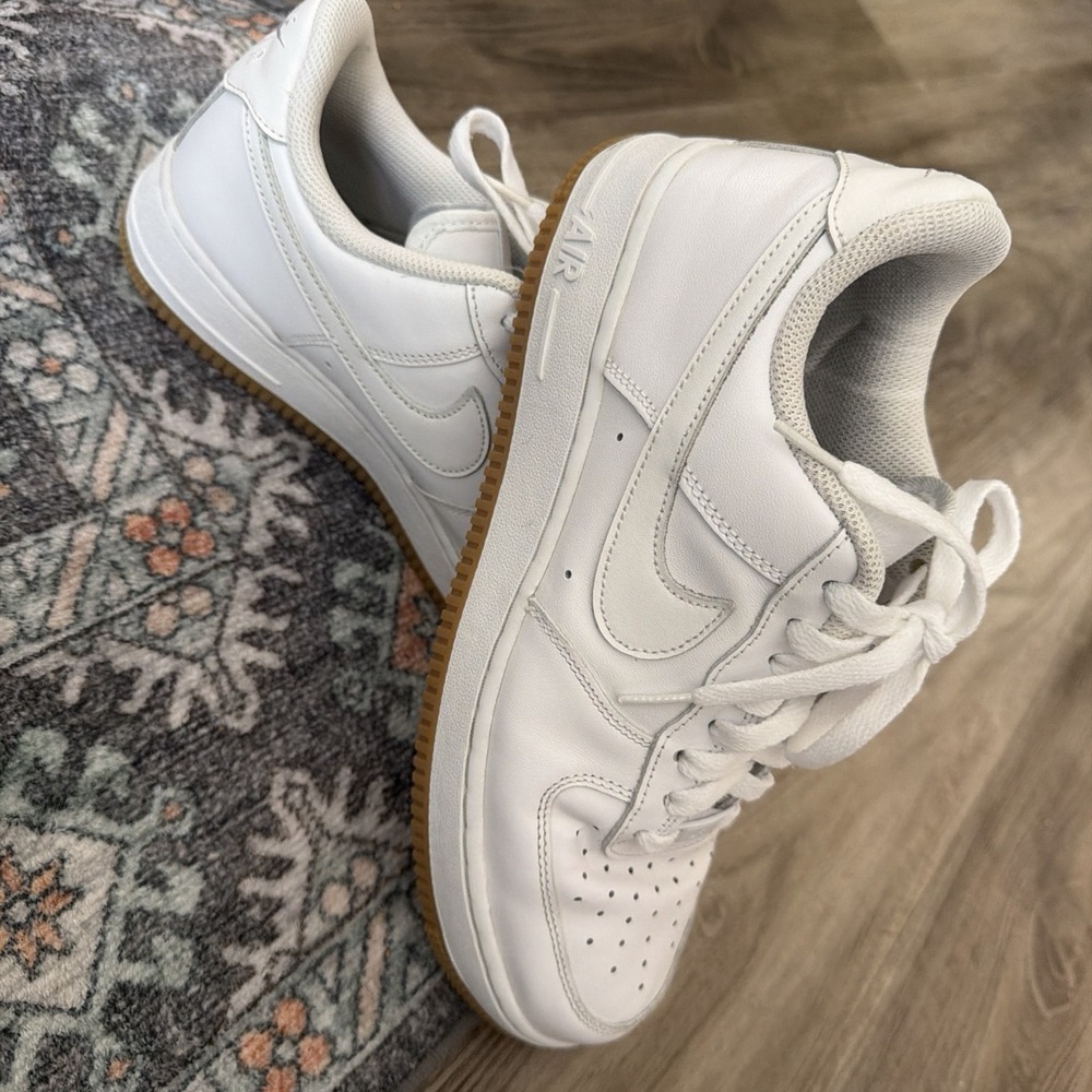 Nike Air Force 1 White Gum Sole- D12739-100 - Men's Size 8